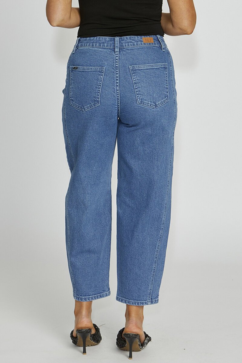 NEW LONDON TRURO JEAN
