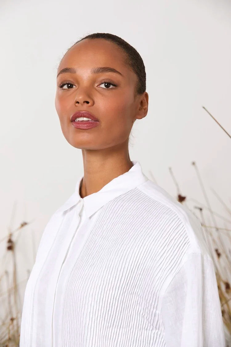 MAUD DAINTY BOBBY PIN SHIRT-WHITE