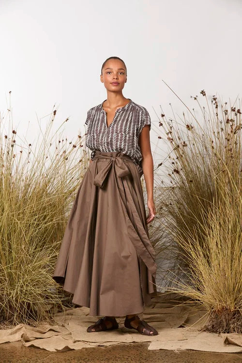 MAUD DAINTY CELEBRATIONS TOP