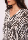 DENNY ROSE OVERSIZED JUMPER