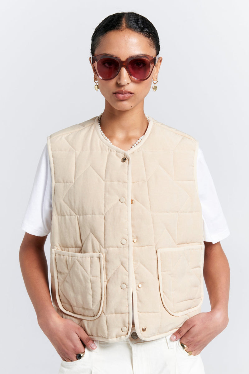 KAREN WALKER QUILTED DRIFT VEST-NATURAL