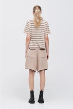 TAYLOR STRIPE SOLACE TEE-CAMEL/BLACK