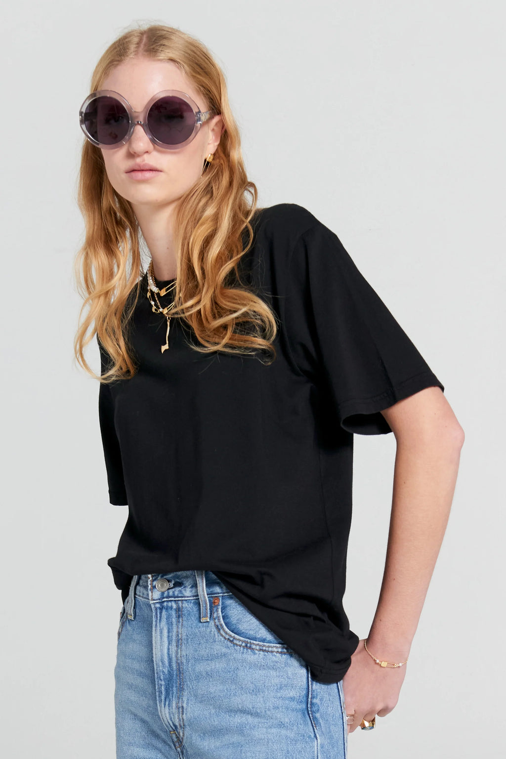 KAREN WALKER EMBROIDERED RUNAWAY GIRL CLASSIC T-SHIRT-BLACK