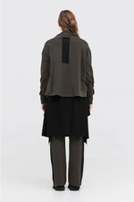 TAYLOR STRIP BRINK SWEATER-TARMAC/BLACK