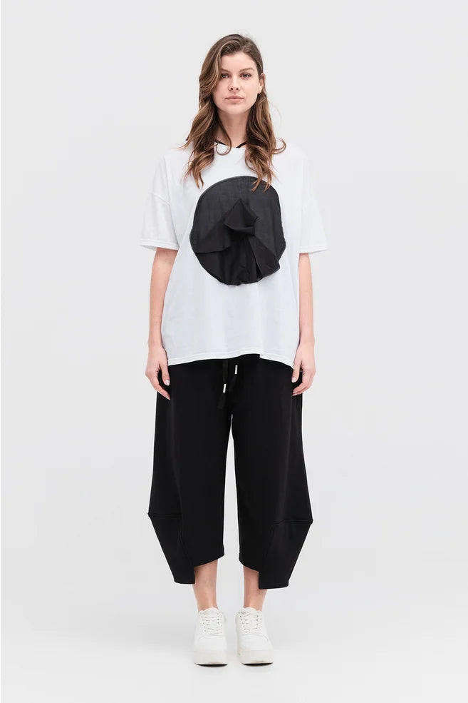 TAYLOR CIRC MODULE TEE-IVORY/BLACK