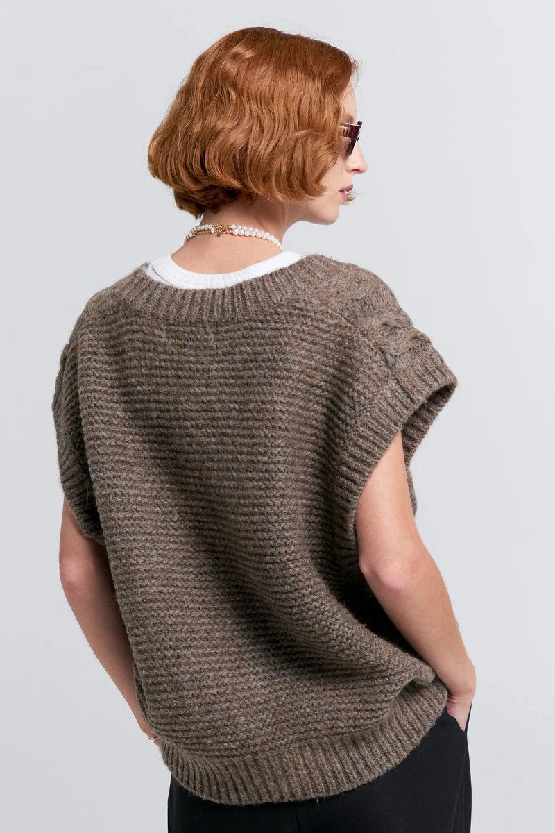 KAREN WALKER CABLE KNIT BUTTON UP VEST-WALNUT