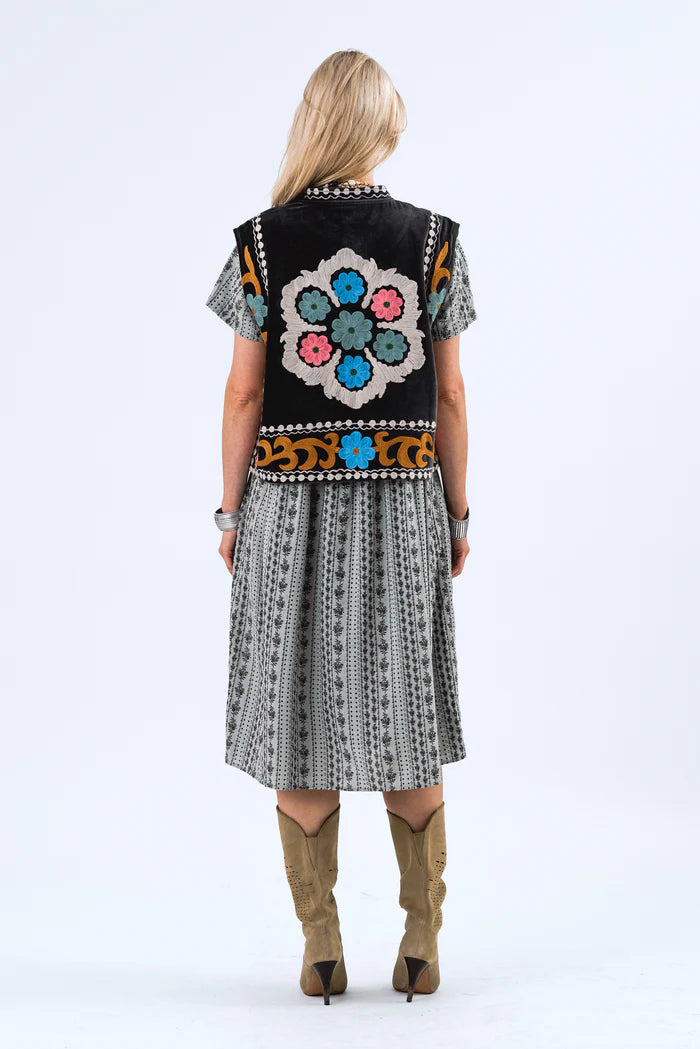 LOLLYS LAUNDRY BIN VEST