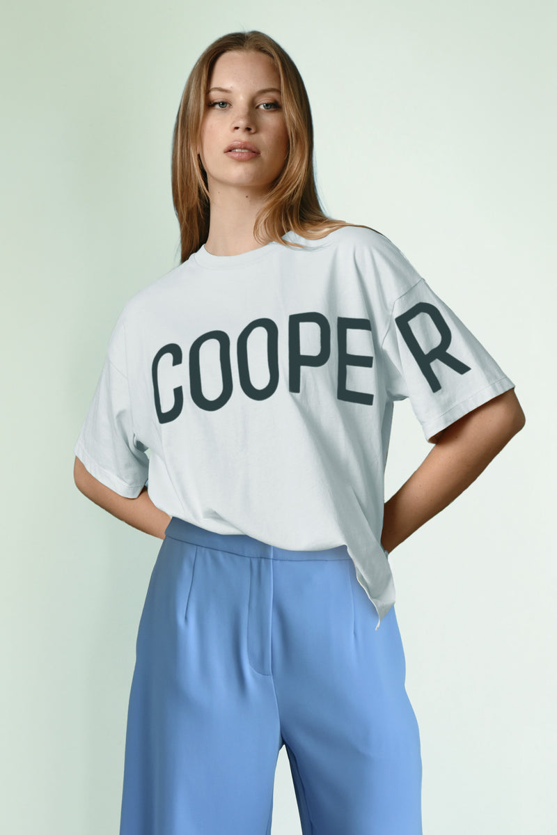 COOPER LEFT HANGING T-SHIRT-WHITE