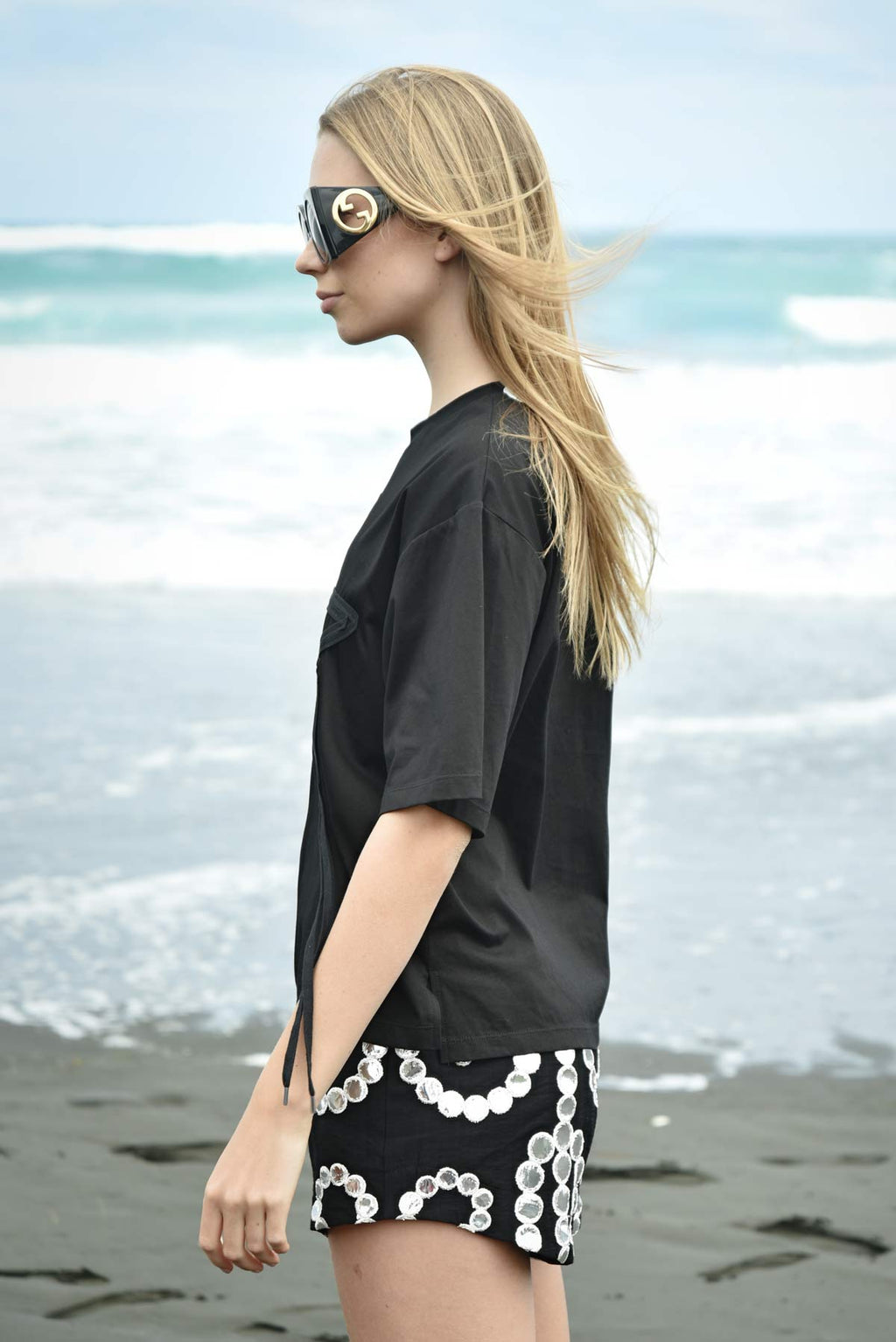 COOPER THE FINE PRINT T-SHIRT-BLACK