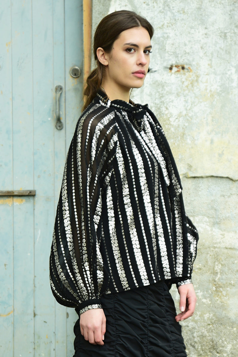 COOP JUST BOW WITH IT BLOUSE-BLACK/SILVER