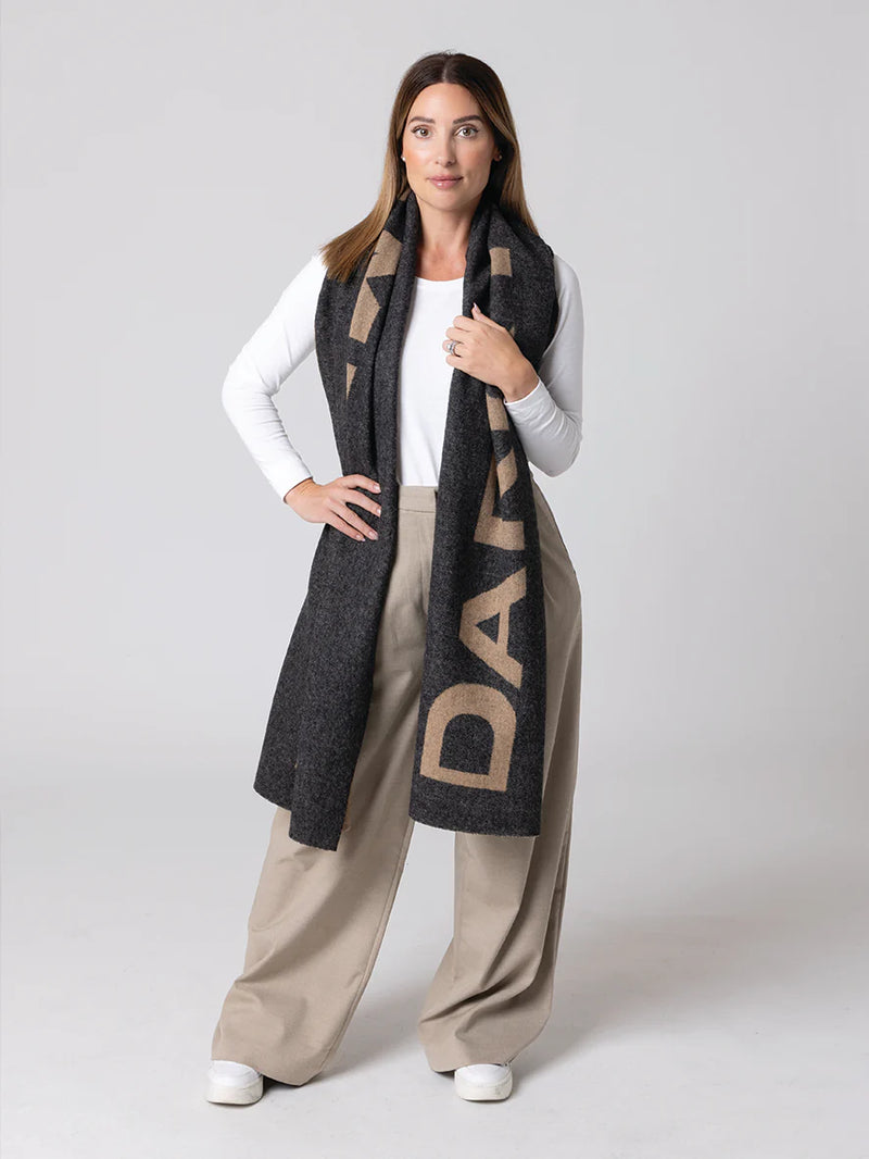 DARK HAMPTON THE FERGUSON WOOL BLANKET SCARF