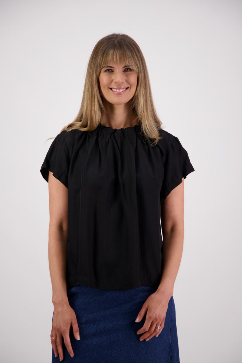 BRIARWOOD JACKIE TOP-BLACK