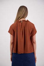 BRIARWOOD JACKIE TOP-TAN