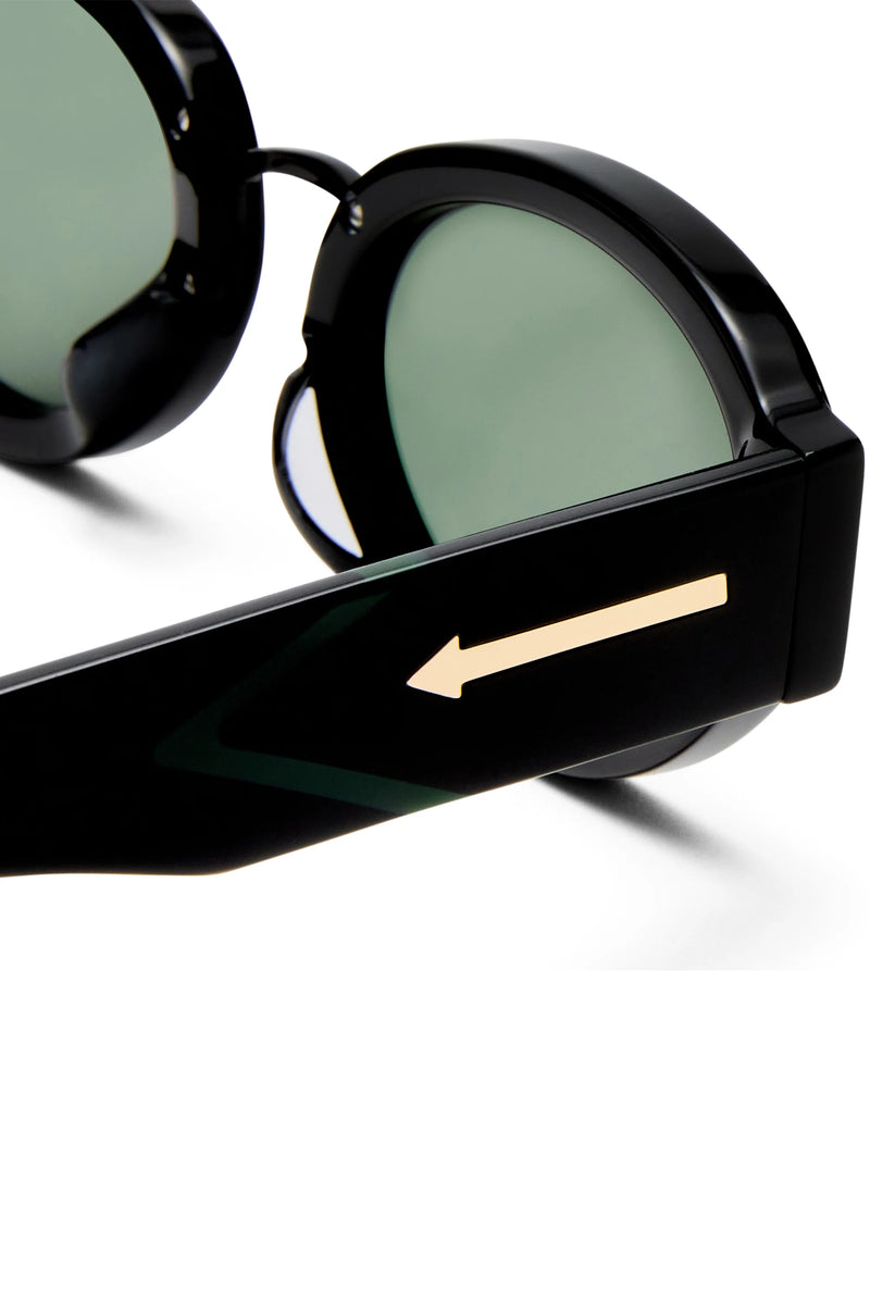 KAREN WALKER ALL OUT BLACK