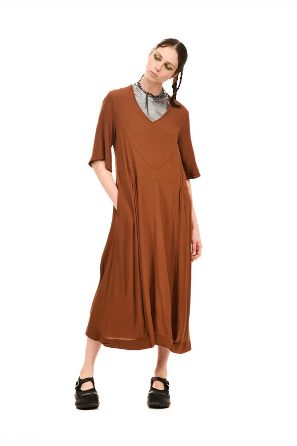 NOMD CLASSIC DRESS-CHESTNUT