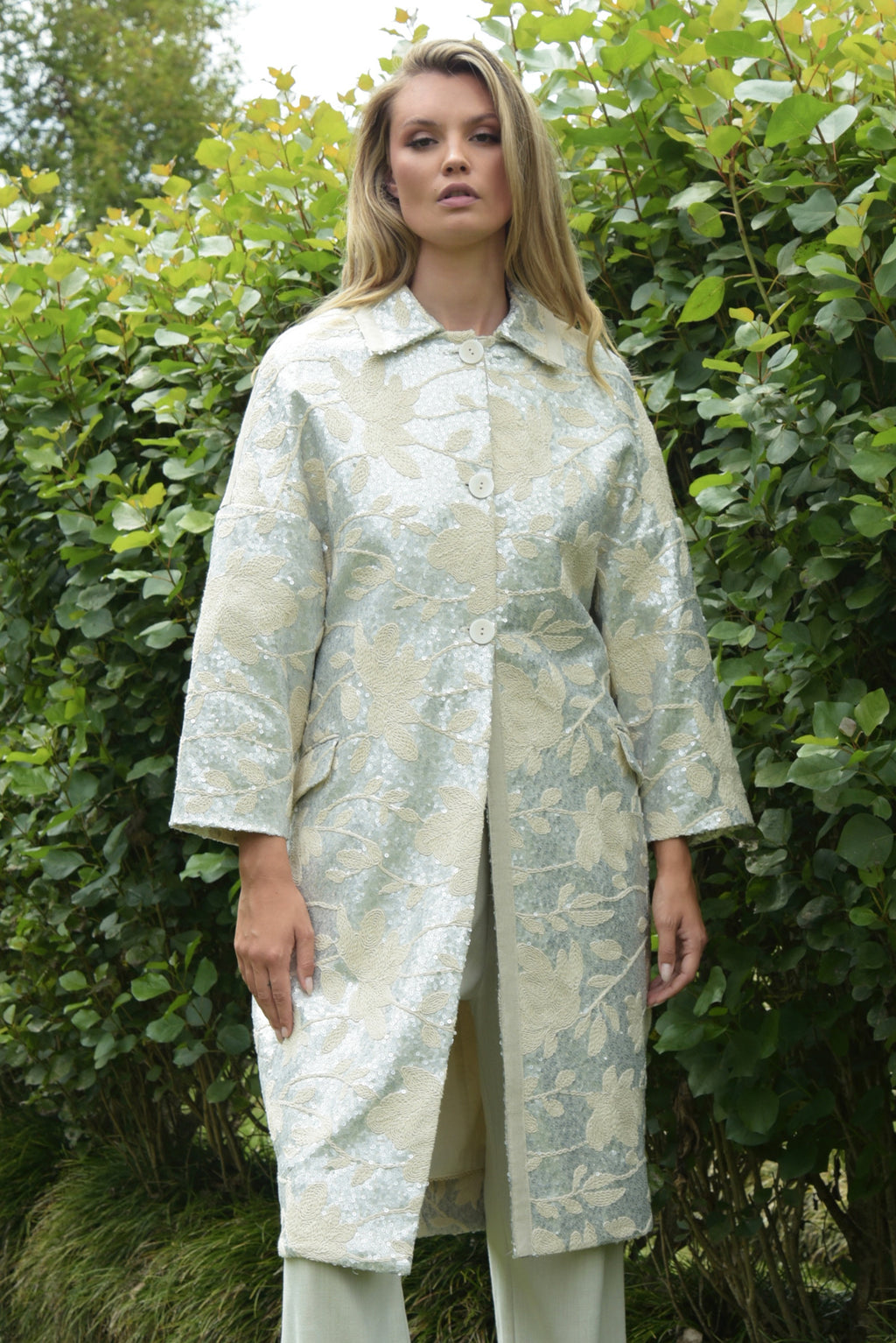 TRELISE COOPER GOSSIP PEARL COAT.