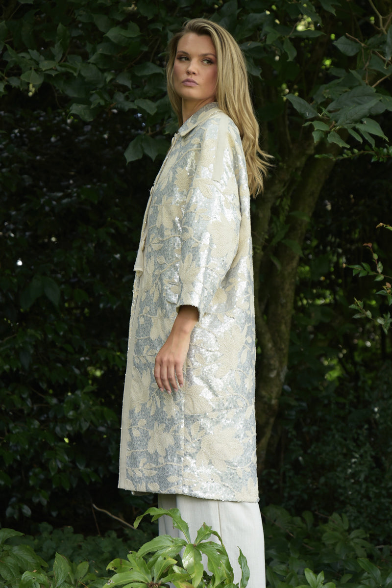 TRELISE COOPER GOSSIP PEARL COAT.