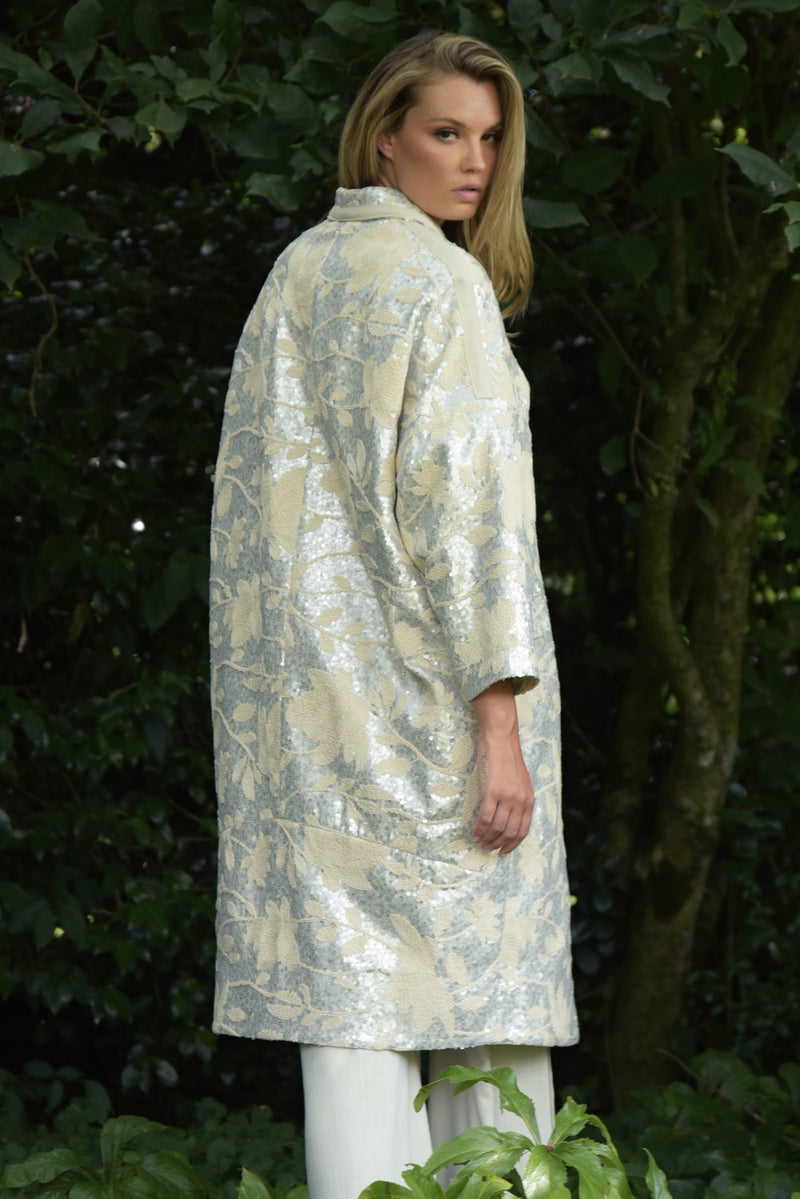 TRELISE COOPER GOSSIP PEARL COAT.