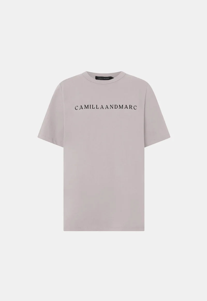 CAMILLA & MARC CAPELLA LOGO TEE-ASH LILAC