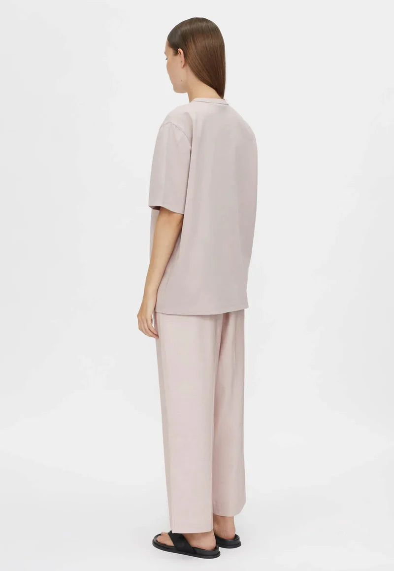 CAMILLA & MARC CAPELLA LOGO TEE-ASH LILAC
